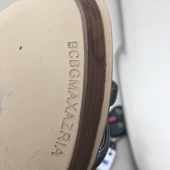 Sandals - Picture 5 of 6